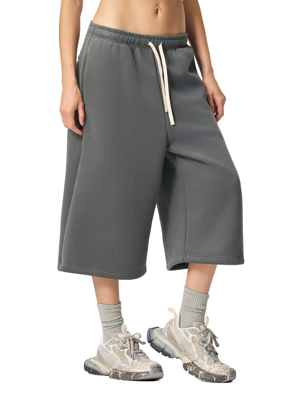 Relaxed Drawstring 3/4 Sweatpants